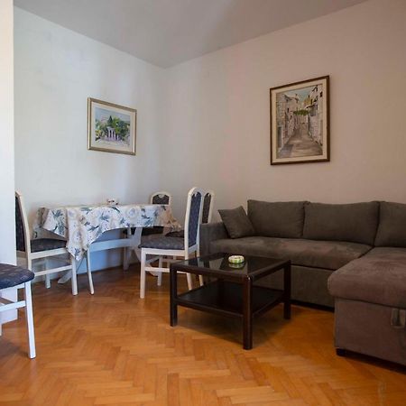 Apartments Davorka Simuni Exterior photo