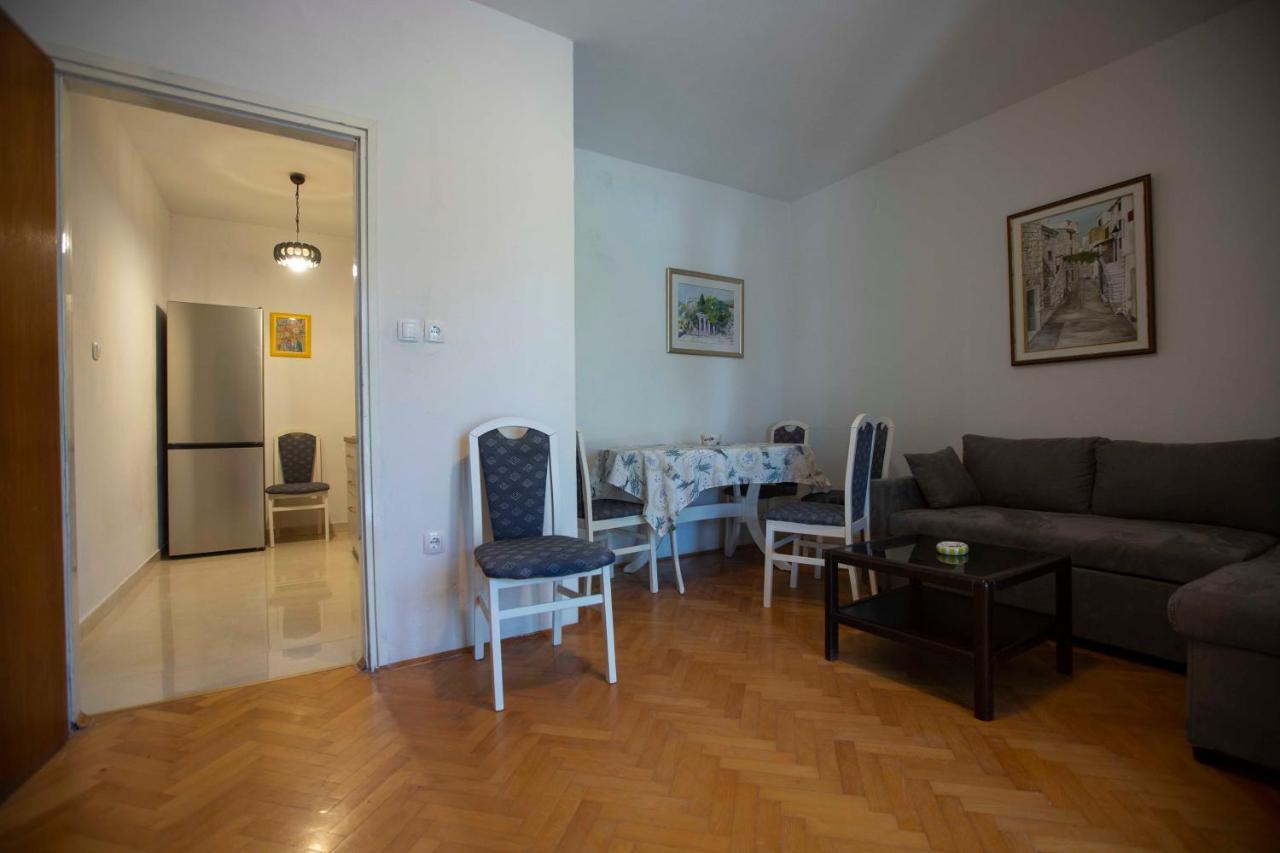 Apartments Davorka Simuni Exterior photo